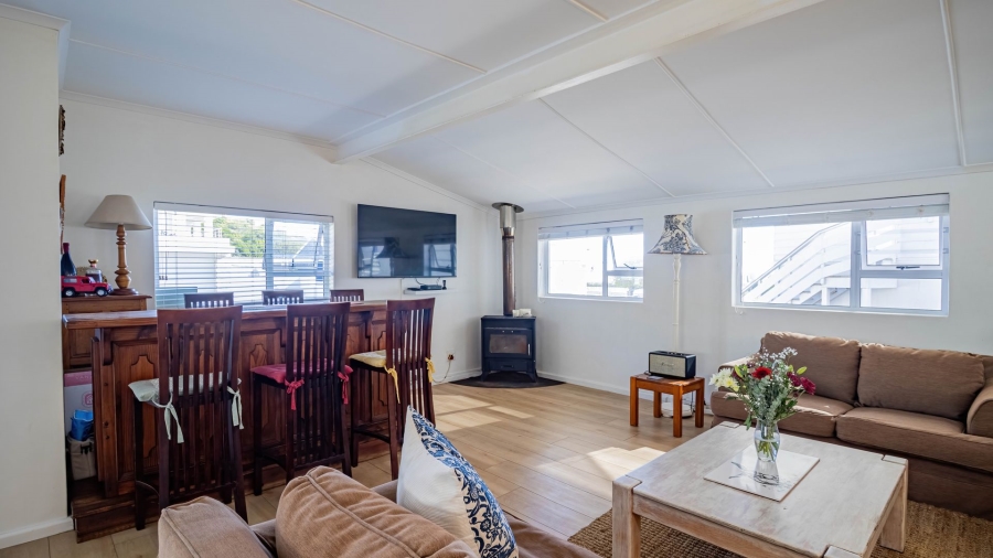 4 Bedroom Property for Sale in Yzerfontein Western Cape
